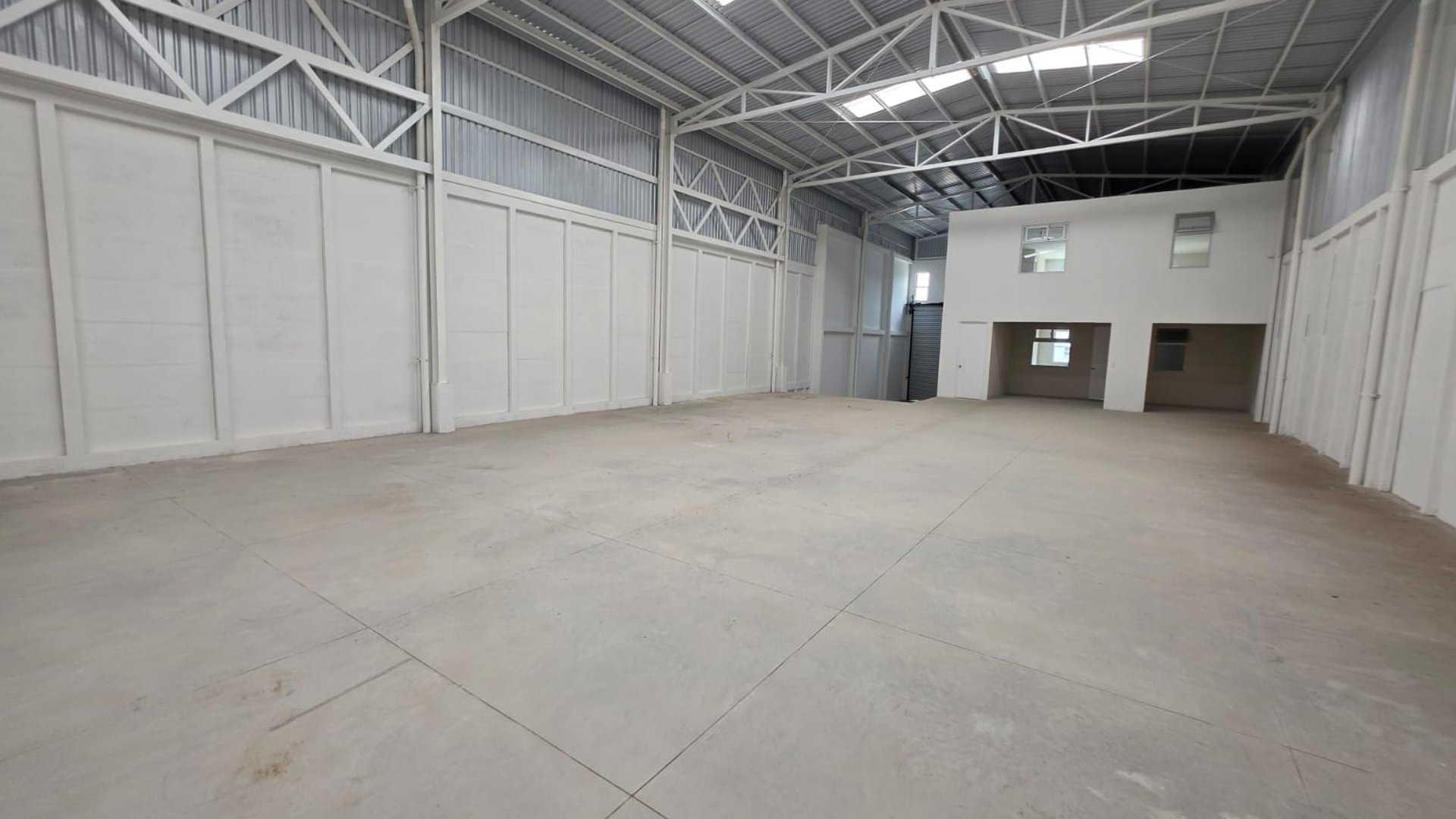 Rento Bodega en Industrial Campestre 1, CAES Km 23.5 Ref-5011