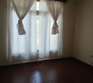 Parlamento 1 habitación