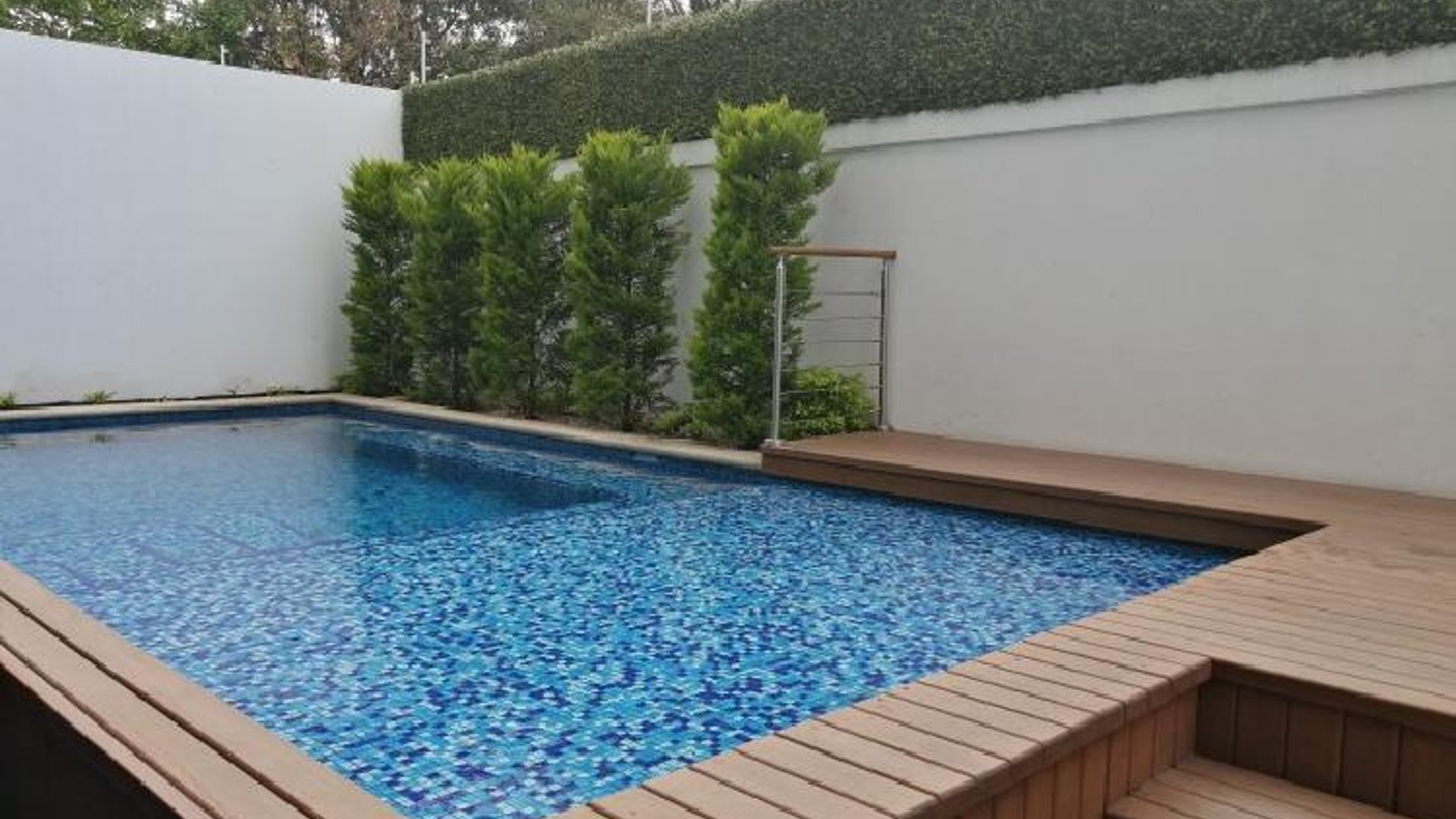 Apartamento en Zona 10 ALQUILER