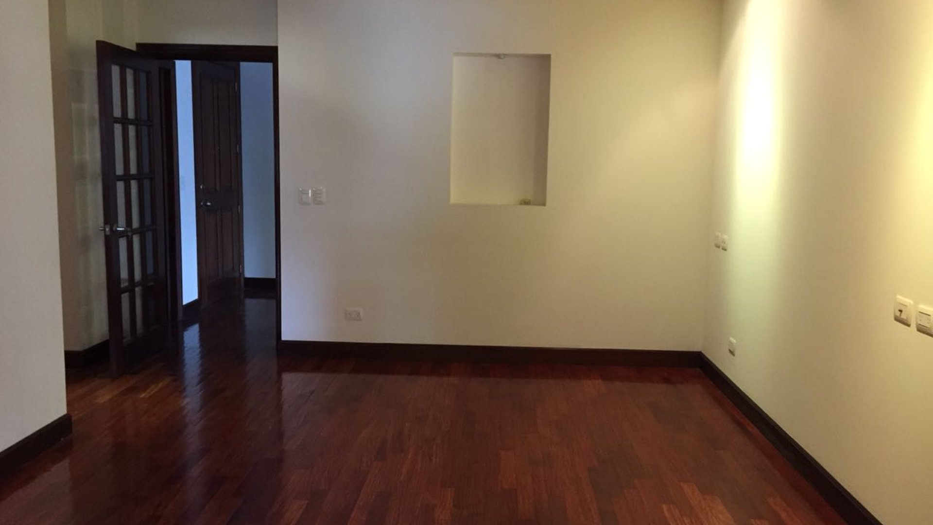 Apartamento 4 habitaciones en renta San Ángel zona 14 - Miniatura 6