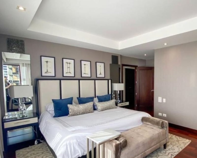 APTO EN VENTA ZONA 14