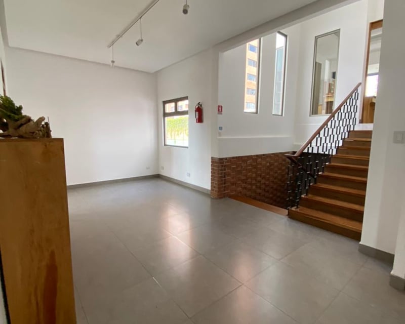 Casa en venta, zona 14 