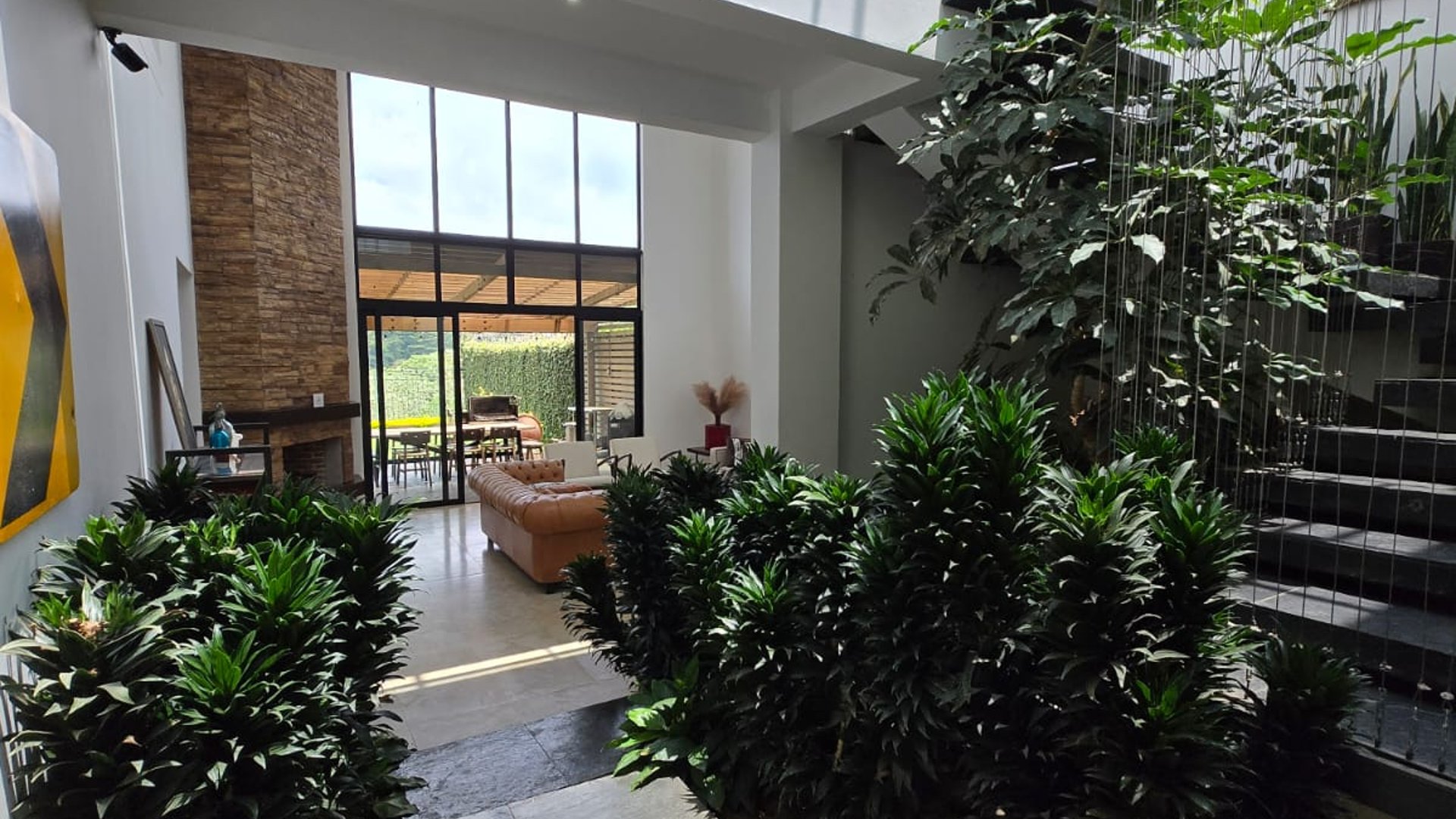 Casa en venta - condominio Km 21.5 Carretera a El Salvador. 