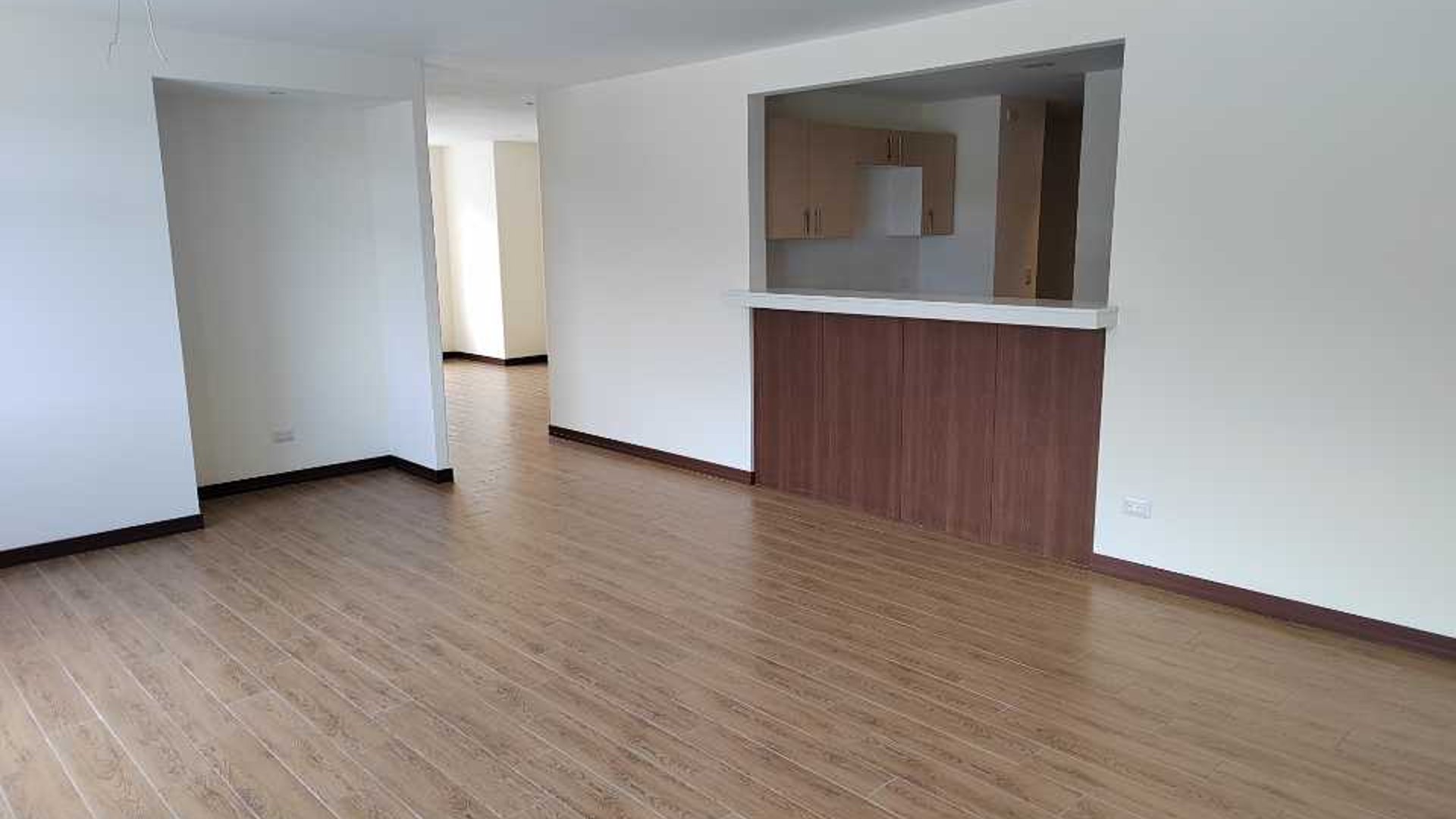 Zona 15 alquilo/vendo apartamento - Miniatura 4