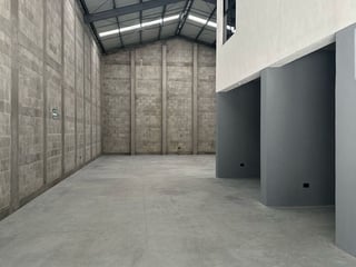 BODEGA RENTA CHIMALTENANGO - Image 2