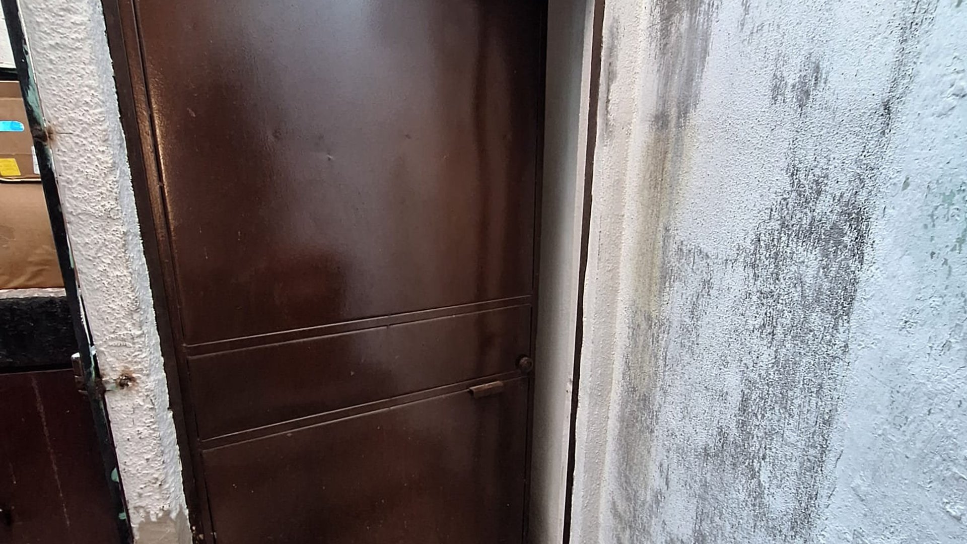 Bodega pequeña en RENTA ???? SOLO ALMACENAJE 65 mts2 . Ciudad San Cristóbal, zona 8 Mixco