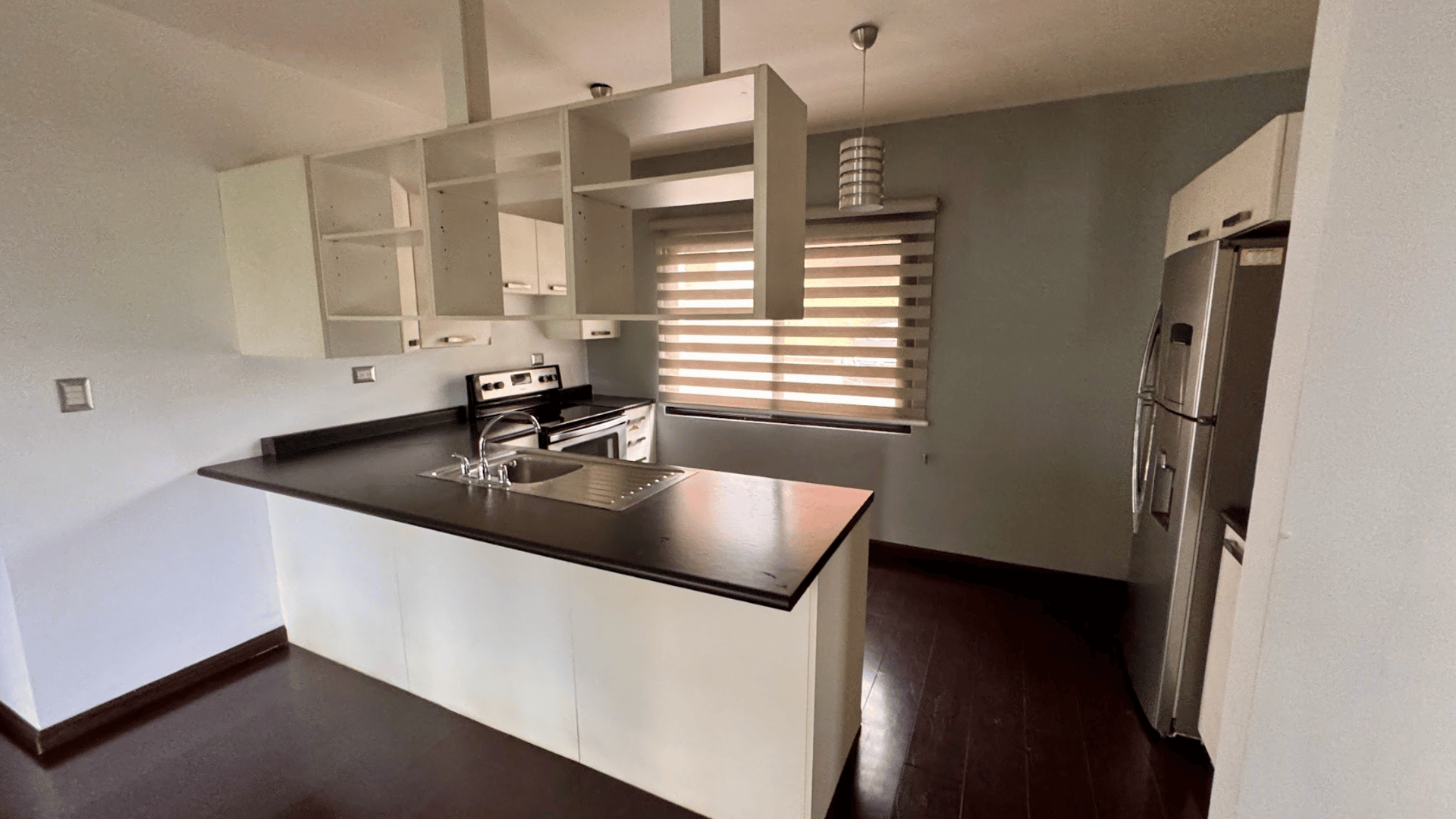 ALQUILER DE LINDO APARTAMENTO - VILLA ENSENADA, ZONA 16 - Miniatura 5