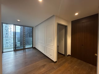 Apartamento de 1 habitación nuevo en renta en zona 10. - 2