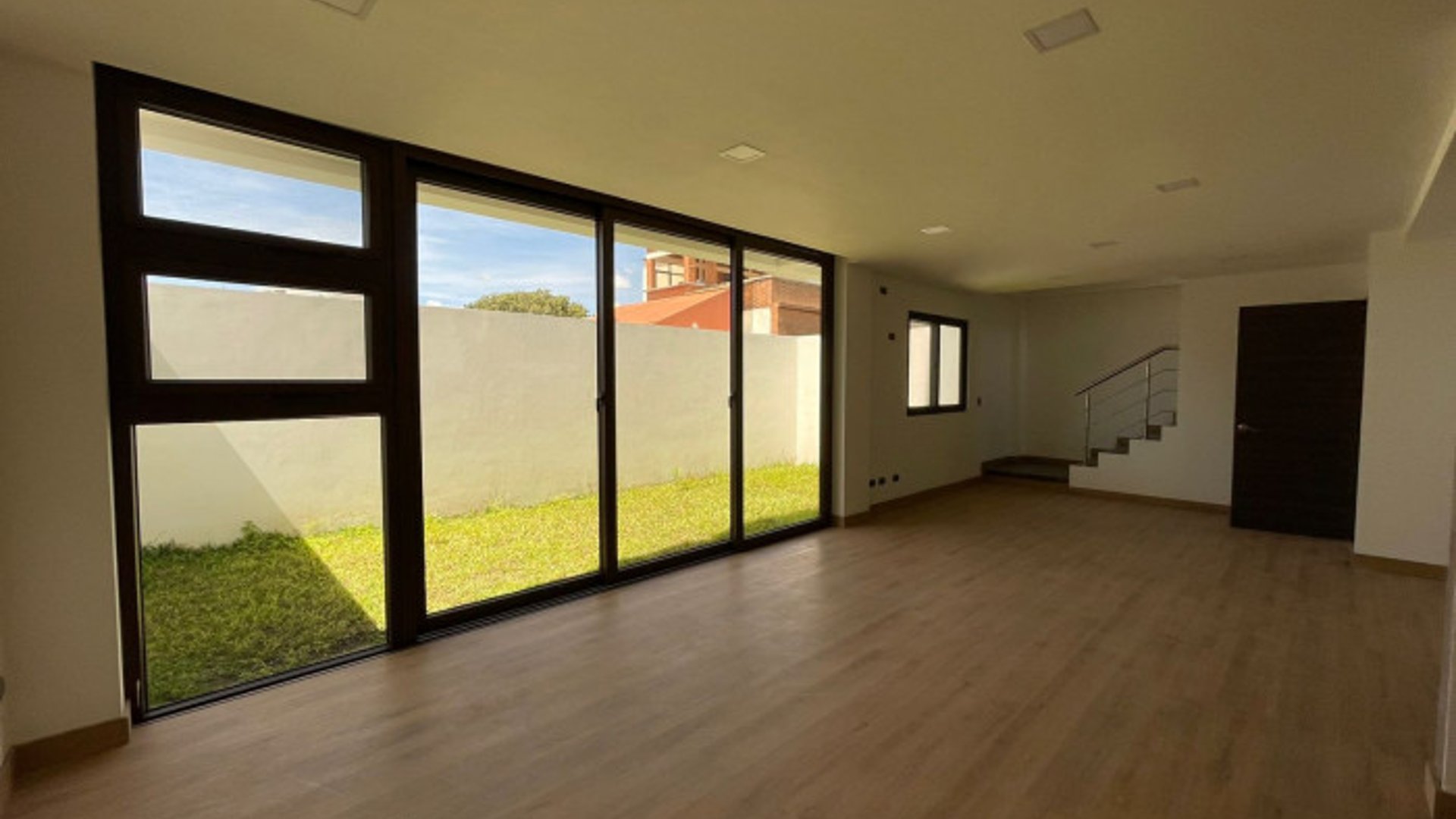 Casa en Venta en condominio Zona 15 La Isla