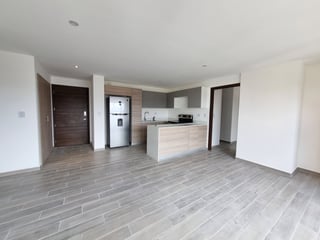 Apartamento en Renta en Edificio Zona 10, Guatemala - 2