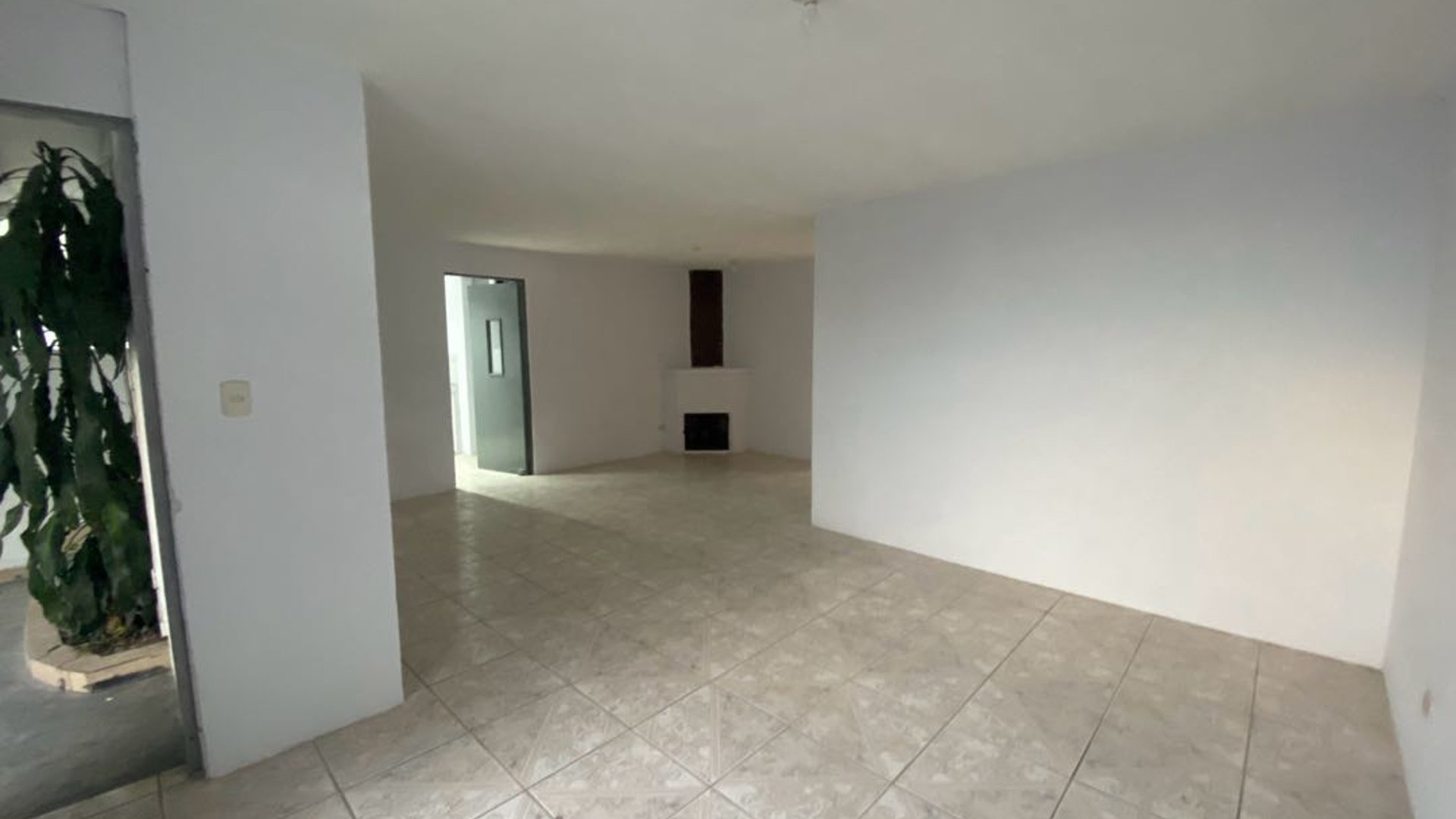 Apartamento en Renta en Granai II Zona 11 - Miniatura 3