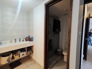 Apartamento en venta de 3 habitaciones, Be14 zona 14 - Image 8