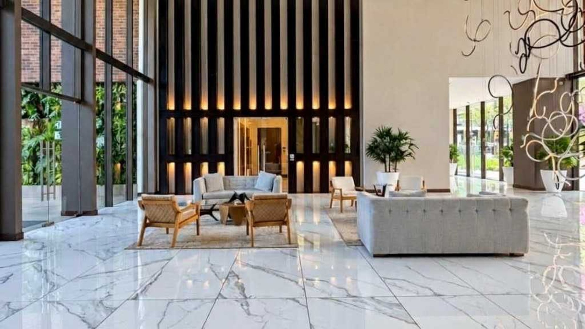 APARTAMENTO EN ALQUILER 📍 Edificio Echo, Zona 14