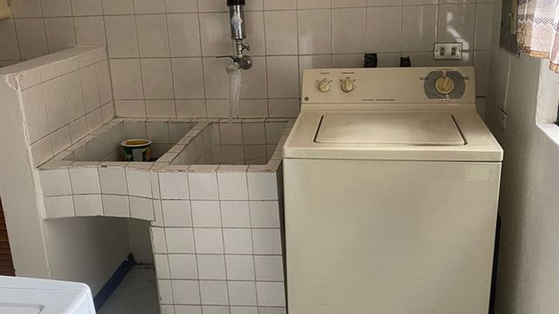 Apartamento en renta, en Zona 9