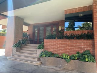 Apartamento amueblado en alquiler Altos de Santa Clara zona 10 - 2