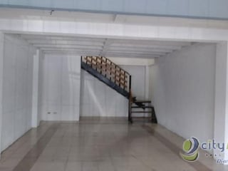 Local Comercial en el limite de Zona 10 y Zona 15 - 2