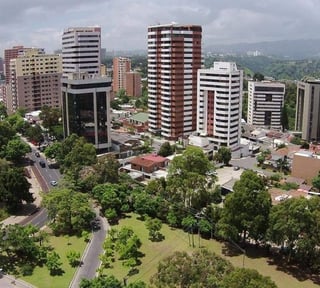 Local exclusivo en zona 14 en Renta