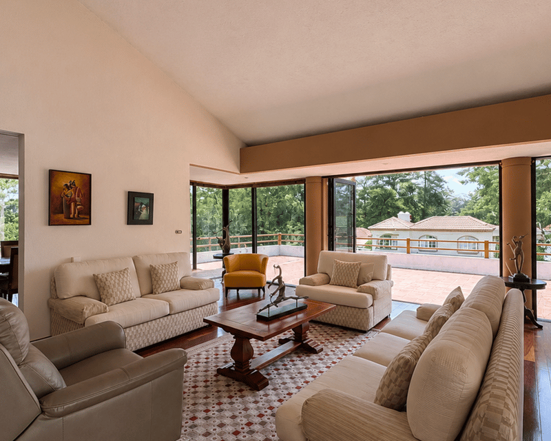 VENTA DE LINDA Y AMPLIA CASA - KM. 16.5 CARR. AL SALVADOR