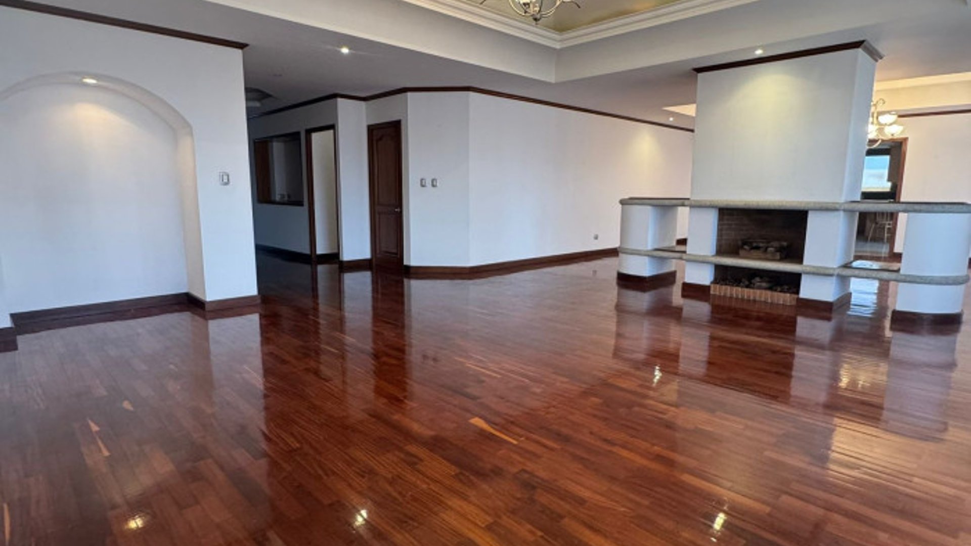 Penthouse en Venta y Renta cerca de La Estación zona 10