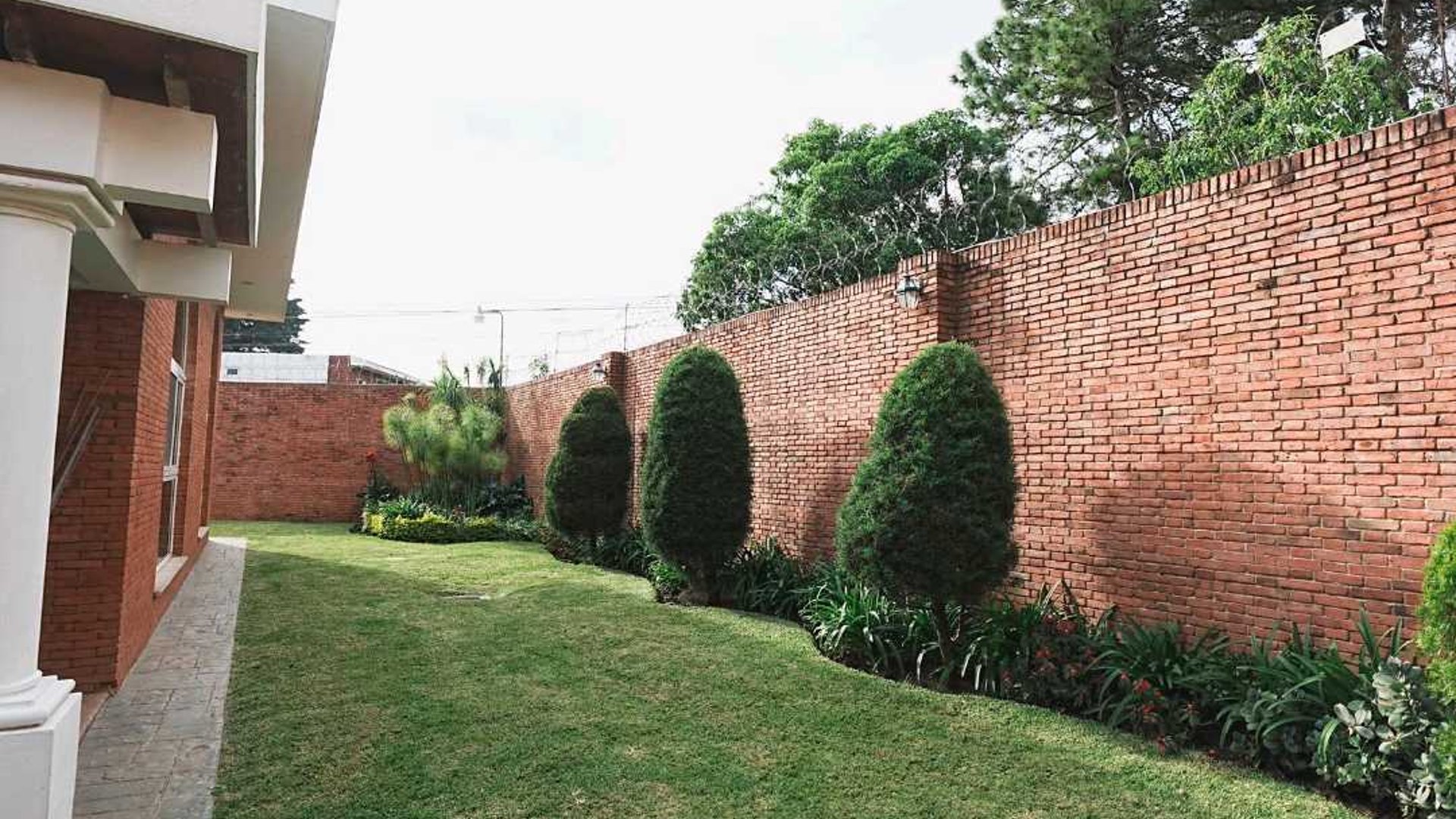 ESPECTACULAR CASA DE LUJO EN VENTA CAES - Miniatura 9