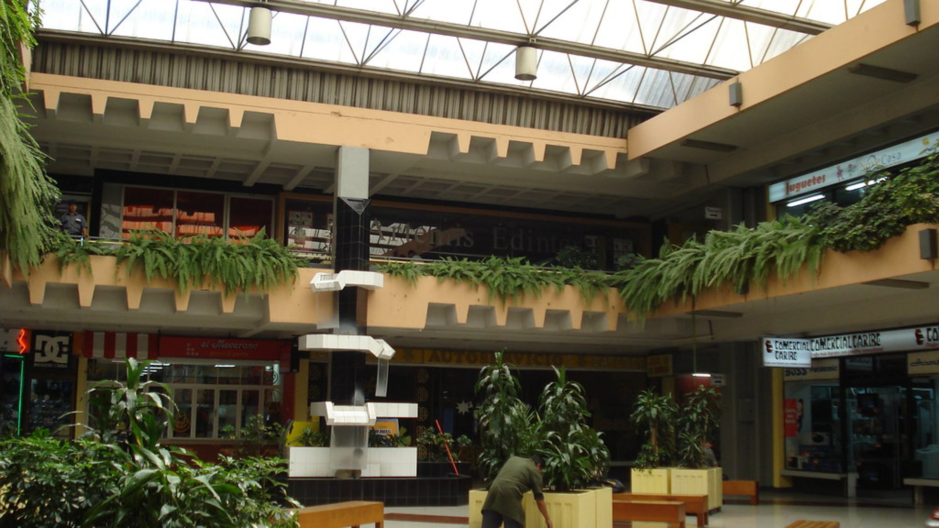 ???? LOCAL EN RENTA – EDIFICIO GRAN CENTRO COMERCIAL | ZONA 4 - Miniatura 9