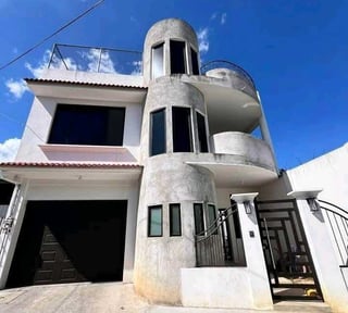 CASA EN VENTA EN CHIQUIMULA COLONIA LOMA LINDA ZONA 5