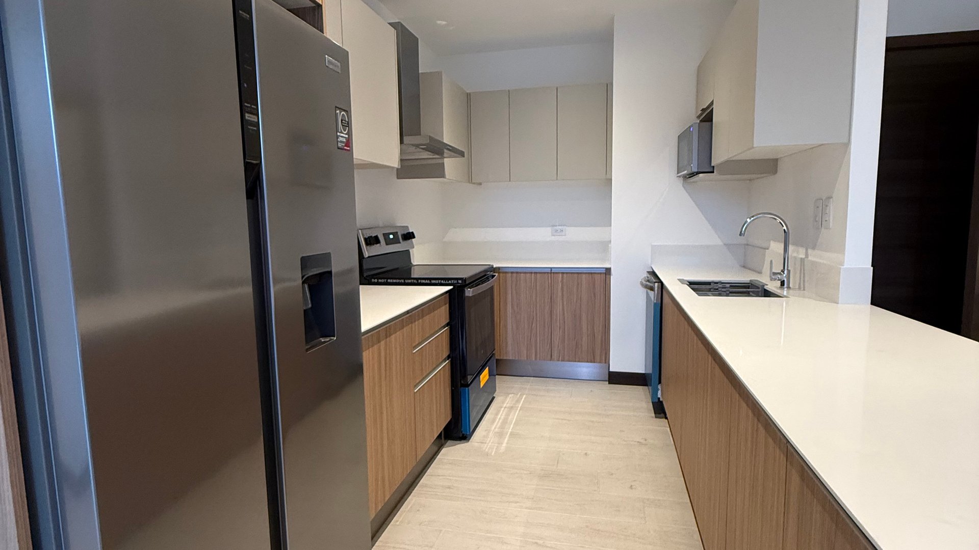 Apartamento en renta para estrenar zona 15 en Spazio Residencias