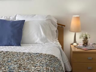 Apartamento amueblado en renta en Santorini zona 14. - 4