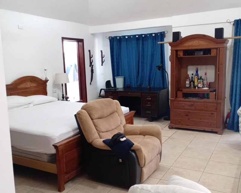 VENTA DE LINDA CASA AMUEBLADA - MARENA, CHULAMAR - Miniatura 23