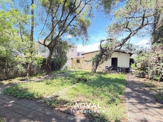 Venta de Casa Aguilar Batres para vivienda o para derrumbar y construir Zona 12 - 2