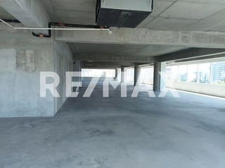 Oficina Planta Renta | Zona 9 | Grand Reforma 10 - Image 2