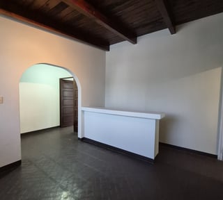 Casa en renta para oficinas zona 15 Vista Hermosa 1