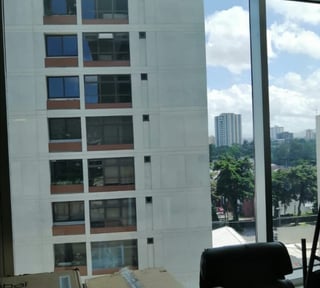 Venta de oficina en Zona pradera zona 10 Ref-4942