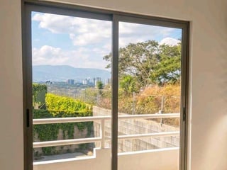 CASA EN ALQUILER📍 Condominio Tanta Premier, Santa Catarina Pinula - Image 6
