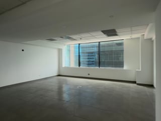 Oficina en Alquiler / Venta Edificio Europlaza, zona 14 - 5