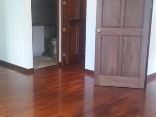 Apartamento 1 habitación en renta zona 10 - 4