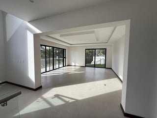 CASA EN VENTA Y ALQUILER NUEVA EN RESIDENCIAL LA CRUZ SANTA CATARINA PINULA - 2
