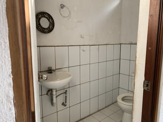 Renta de bodega a pocos minutos del casco de Antigua - Image 4