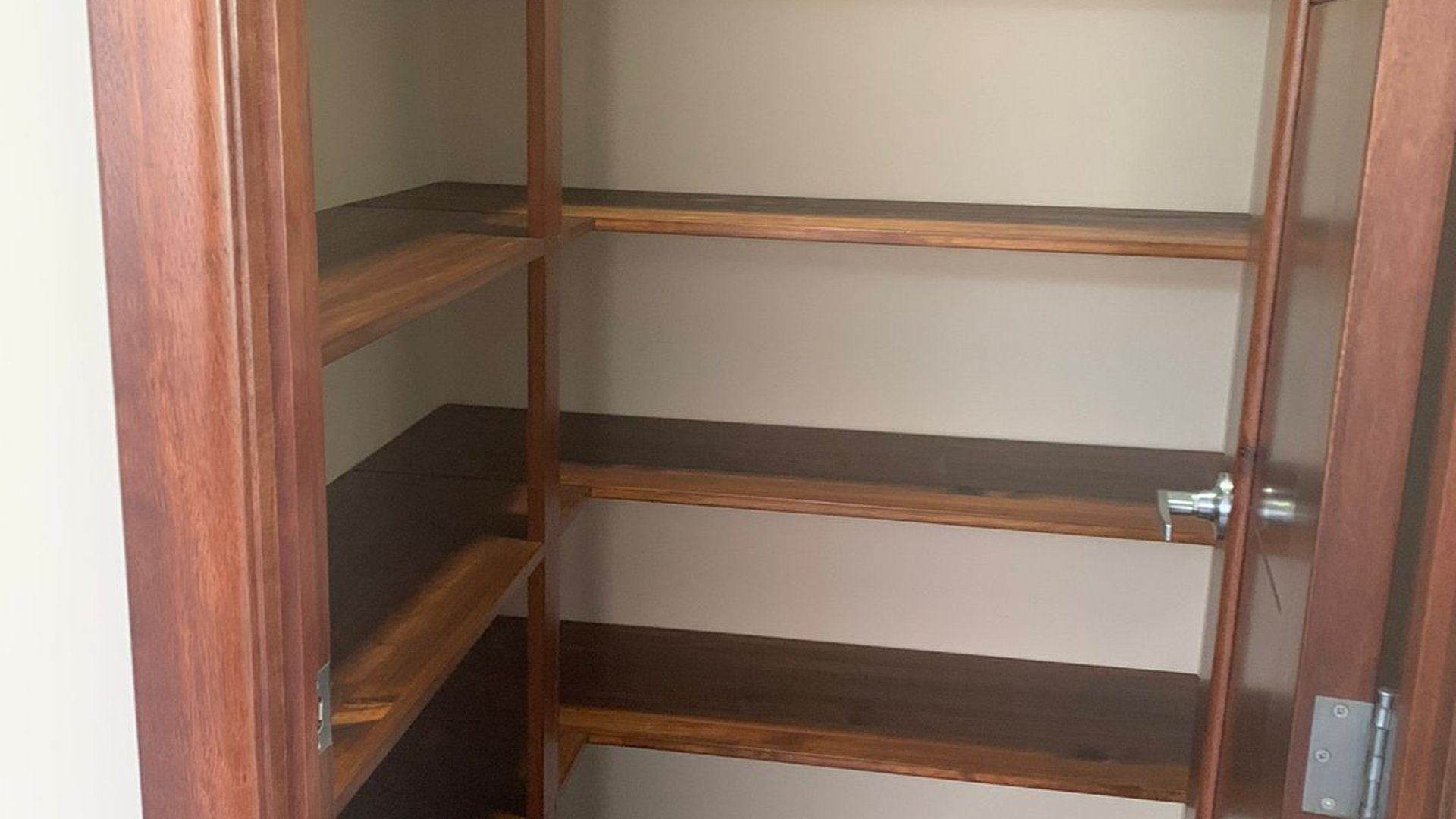 ???? APARTAMENTO EN VENTA – 3 HAB + BODEGA | EDIFICIO MATISSE | ZONA 14 - Miniatura 7