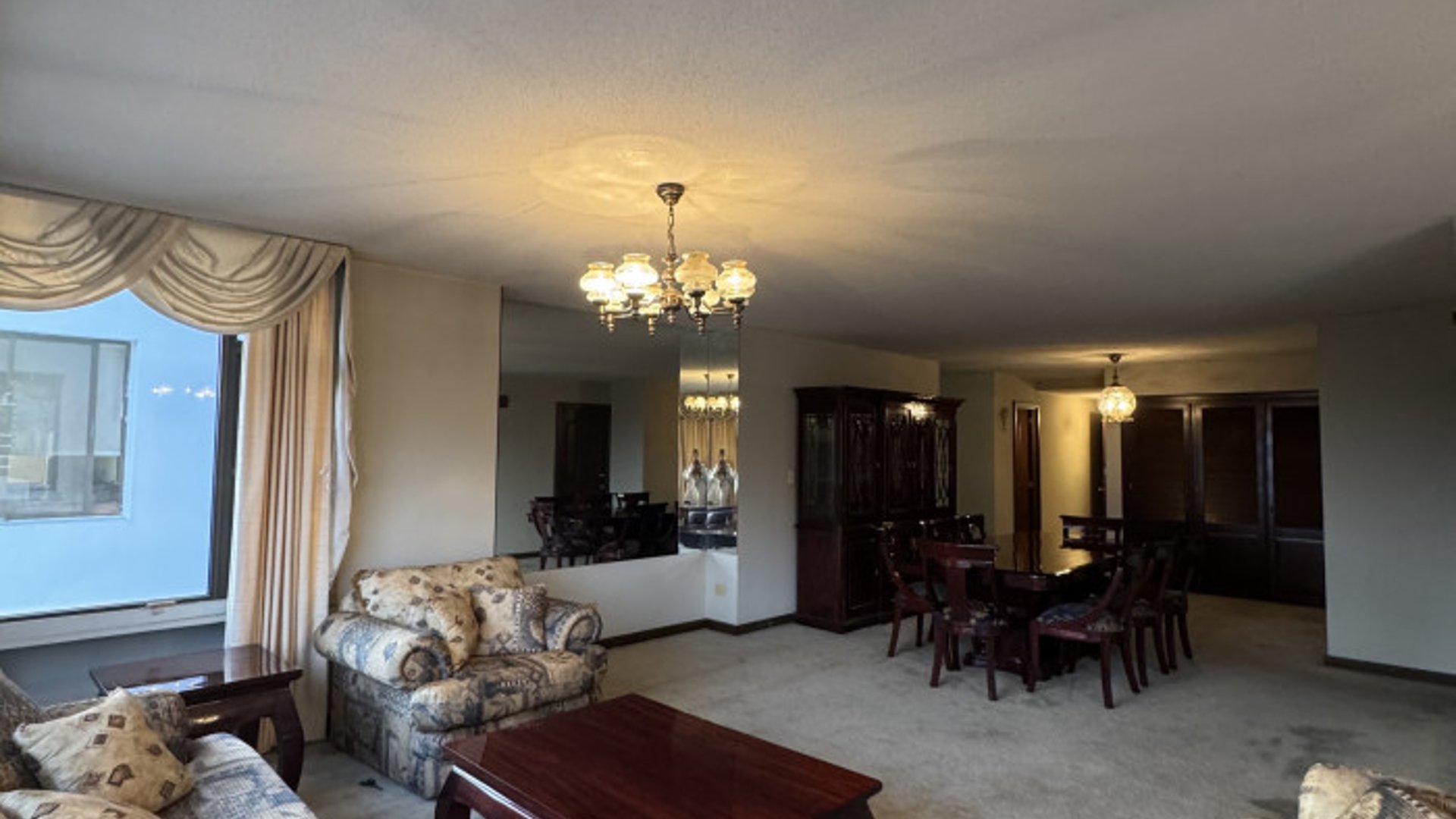 Apartamento en Renta zona 14 Avenida Las Americas - Miniatura 13