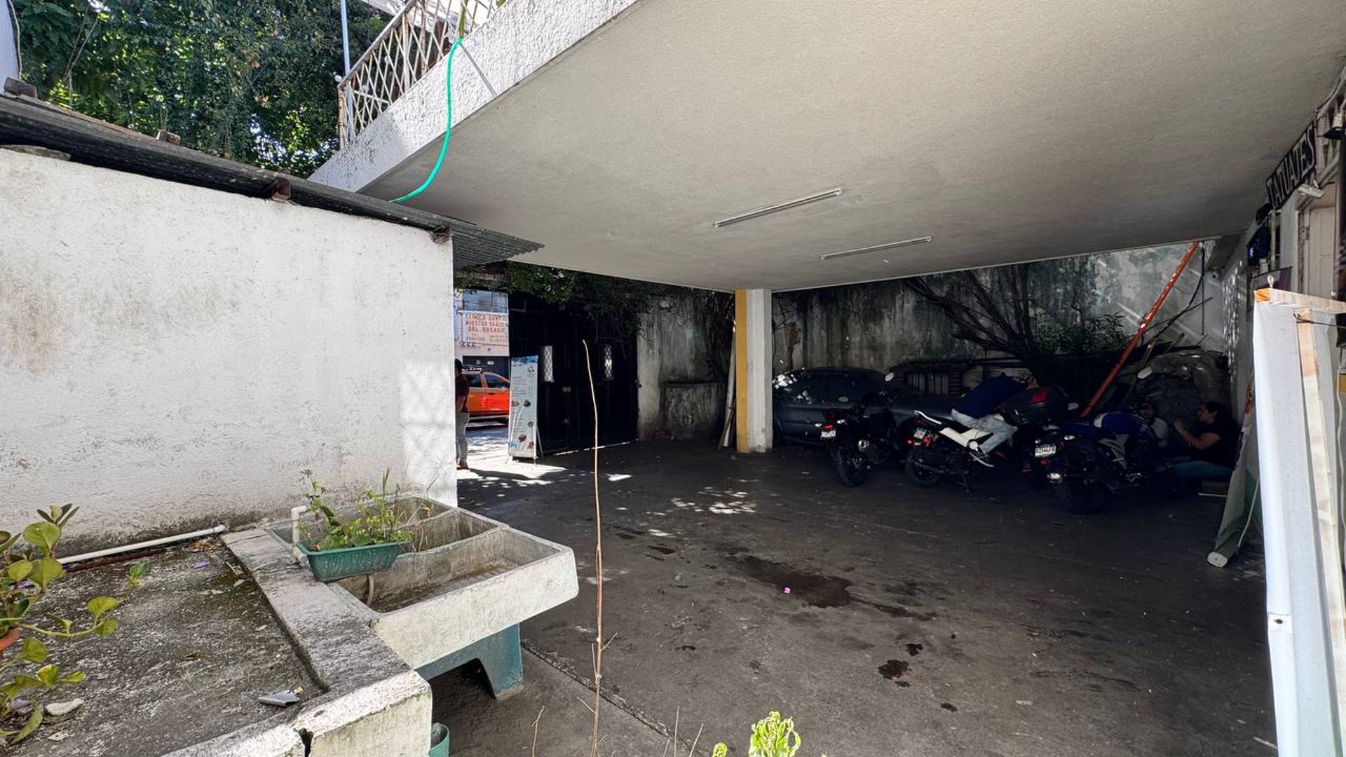 Casa comercial en renta en 15 avenida zona 1 - Miniatura 14