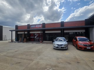 Commercial Space for Rent in Chimaltenango, Guatemala | 385 m² | Parking | Security 24/7 - Image 5