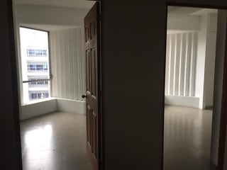 Alquler oficina zona 10 de 52 m2 - 4