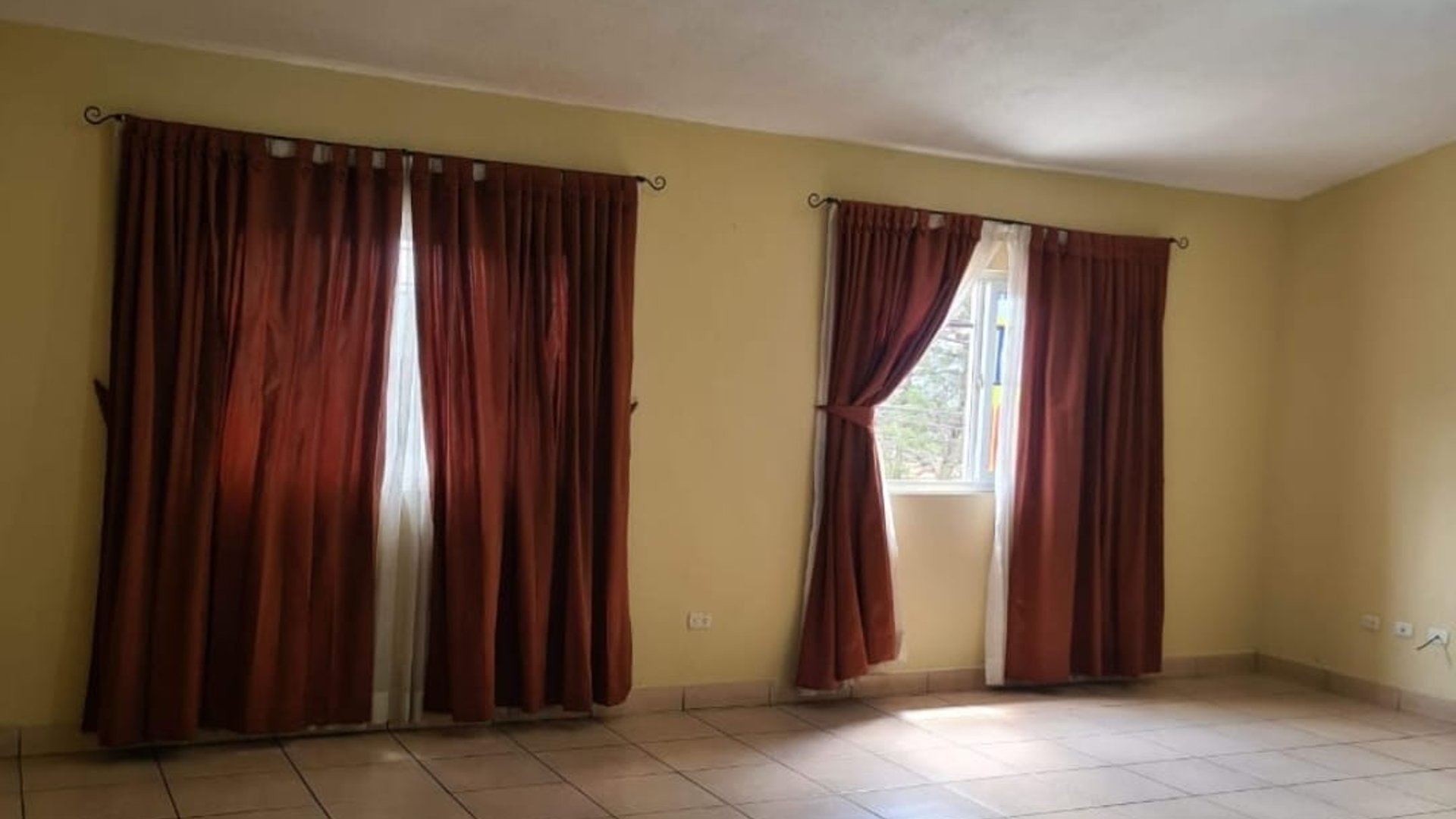 House for rent, 2 bedrooms, Balcones, San Cristóbal Zone 8 Mixco