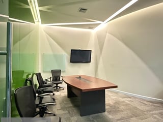 2 Edificios en Renta ideal para Universidades, Call Center u Oficinas CAES - Image 30