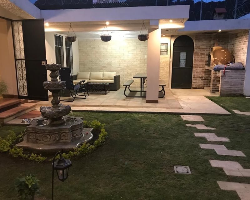 Casa en ALQUILER en Santa. Lucía, Milpas Altas