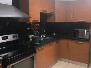 Apartamento de 2 habitaciones amueblado, zona 10 - 4