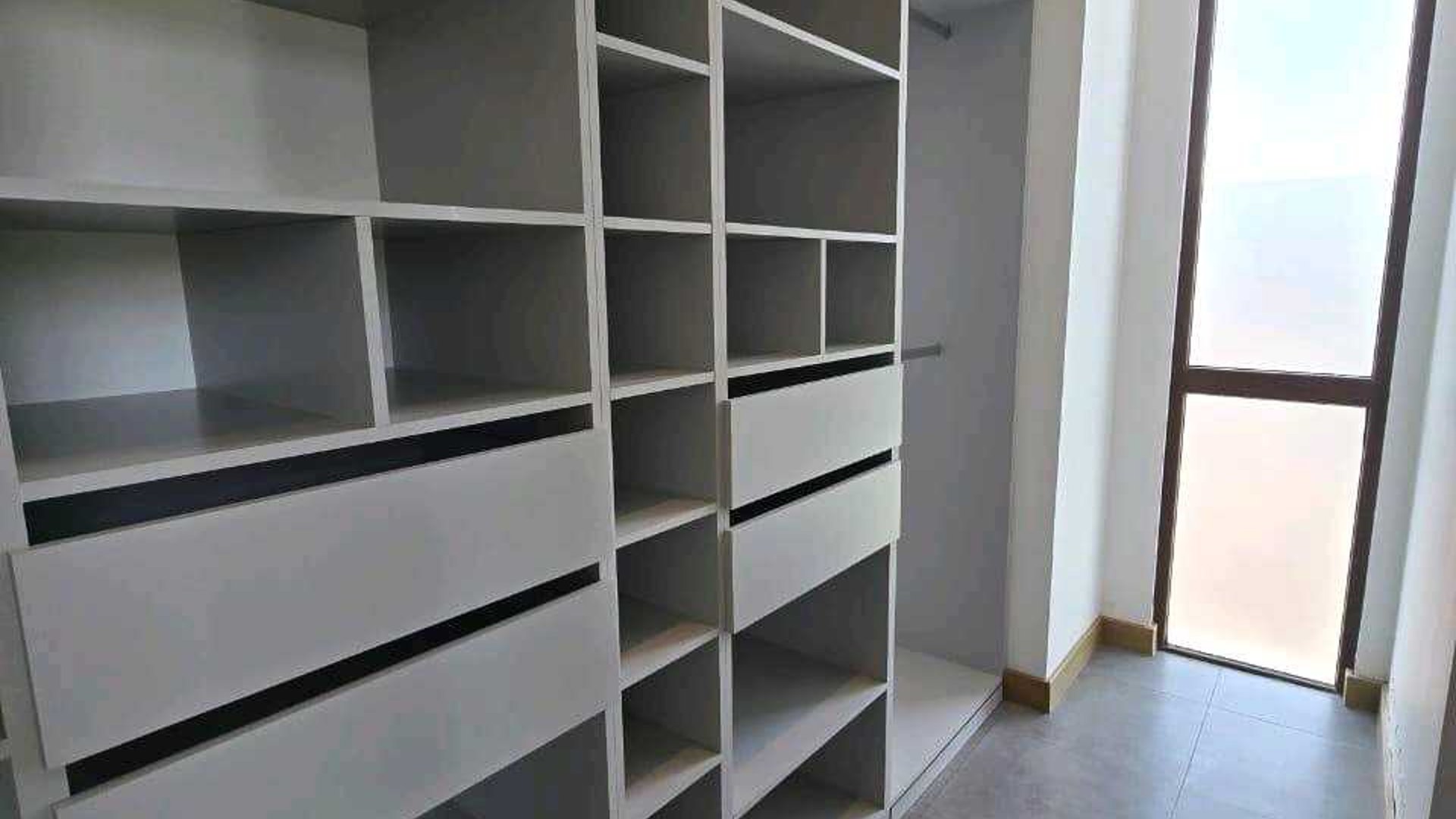APARTAMENTO EN ALQUILER ???? Edificio Nordic, Zona 16 - Miniatura 10