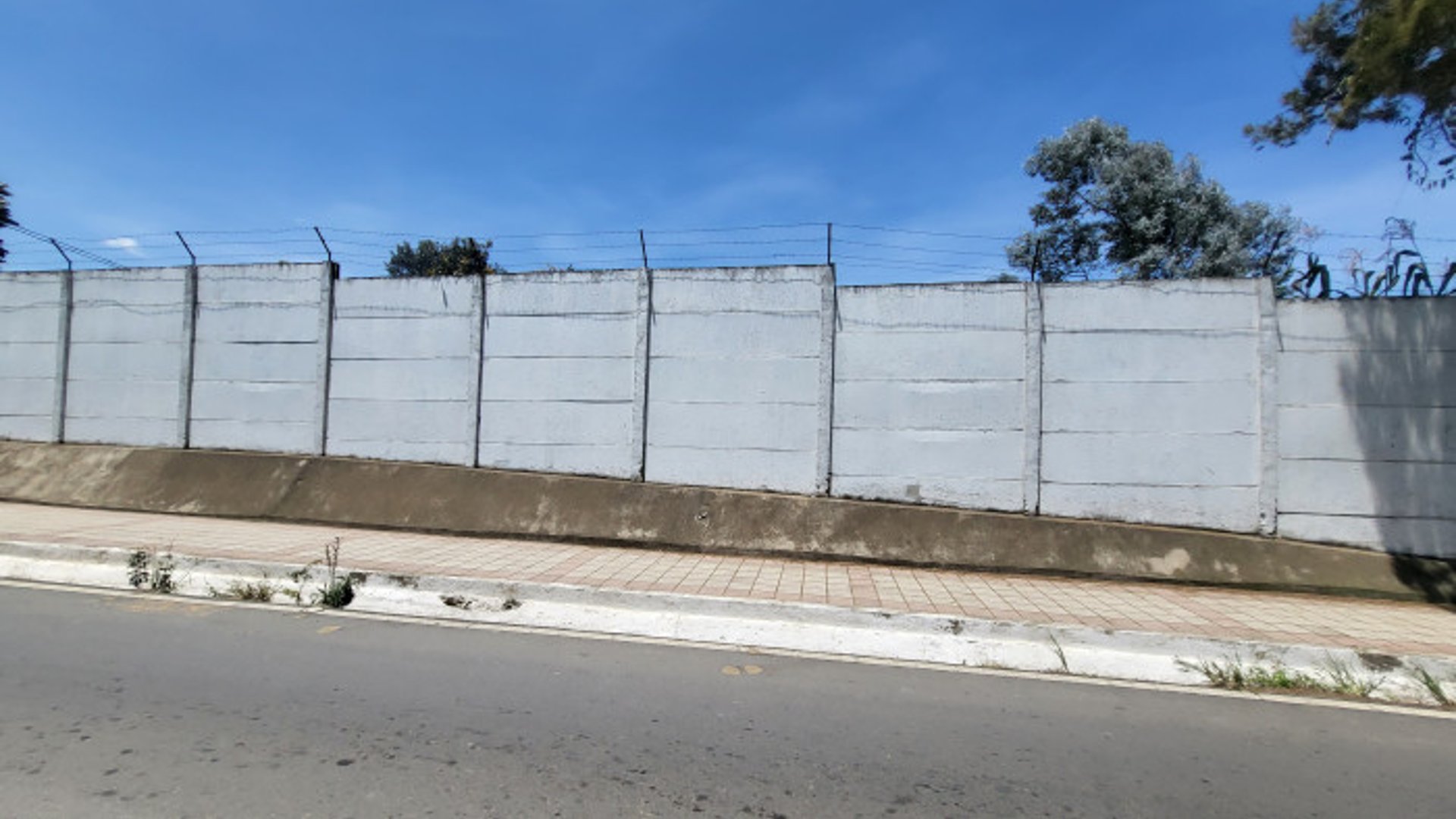 Terreno Comercial en Renta San Andres Chimaltenango - Miniatura 11