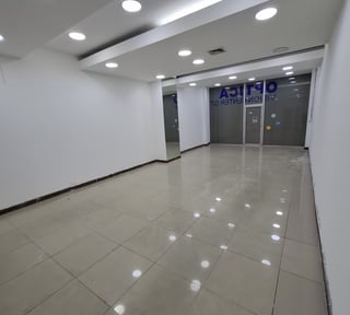 Local en renta en Centro Comercial La Pradera Zona 10